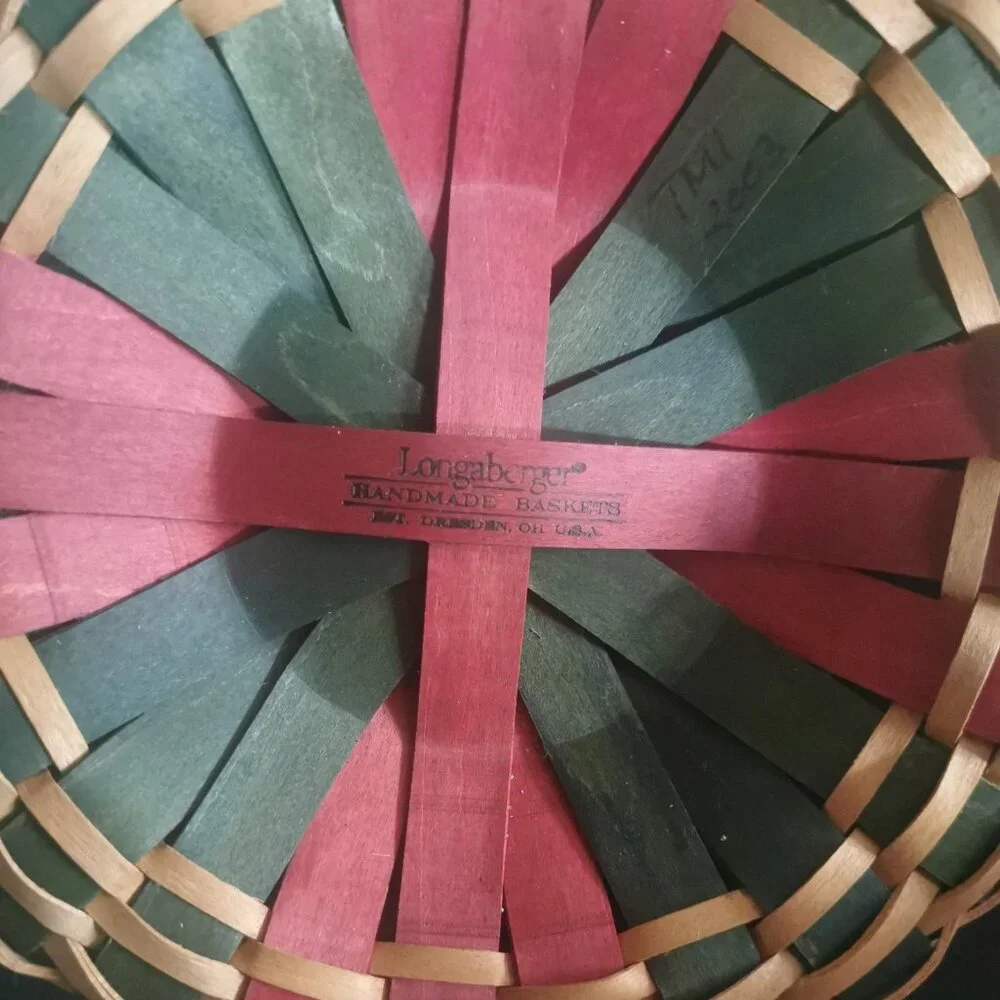 Longaberger Christmas Collection 2003 Edition Caroling Basket